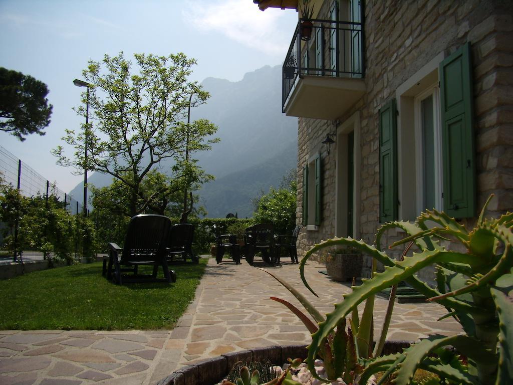 CasaVarone Riva del Garda Habitación foto